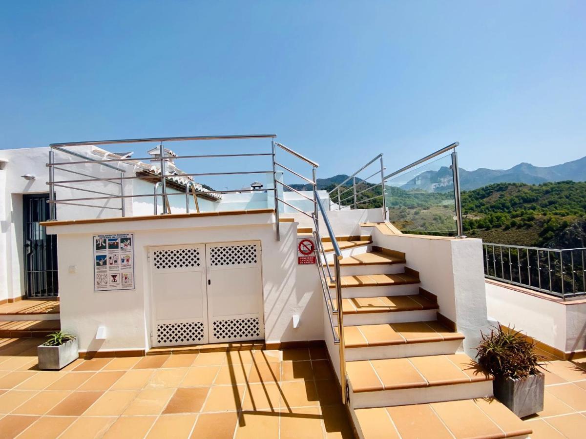 Casa con increíbles vistas a las montañas y al mar Villa Frigiliana Exterior foto